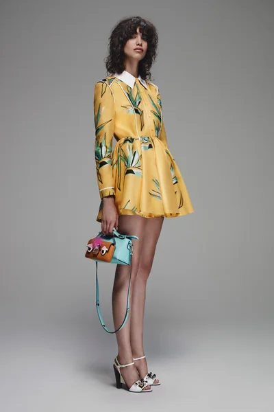 Look 5